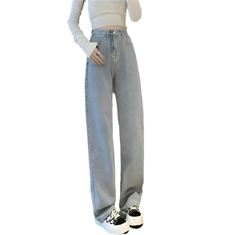 Stilrene vintage jeans med vide ben for kvinner, gir en flatterende silhuett.