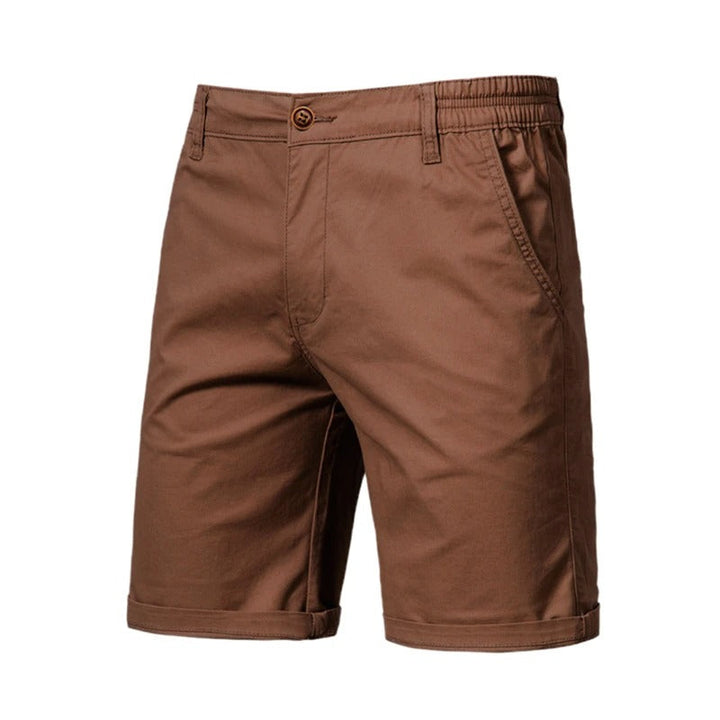 Enkel og stilfull herreshorts. Perfekt for casual sommerdager og fritidsaktiviteter.