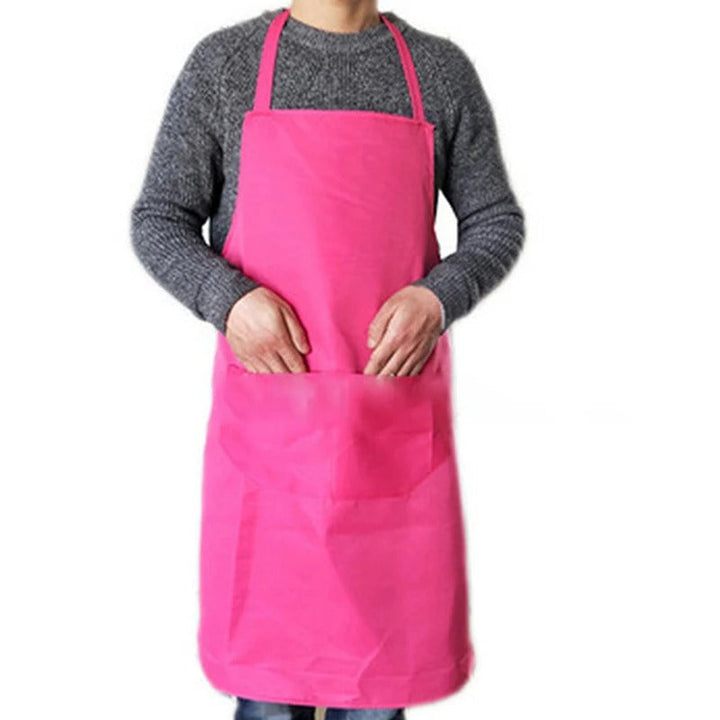 Moderne unisex forkle for kjøkkenet. Vanntett beskyttelse under matlaging, baking og grilling. Komfortabelt og justerbart.