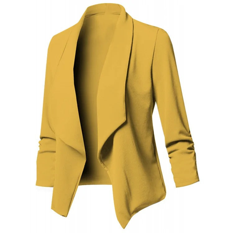 Vårblazer: Elegant oversized jakke som passer til mange antrekk.