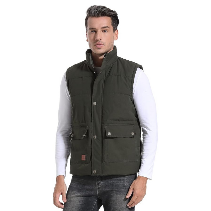 Casual khaki herrevest, en varm og lett ermeløs jakke. Ideell som ytterplagg eller under en jakke.