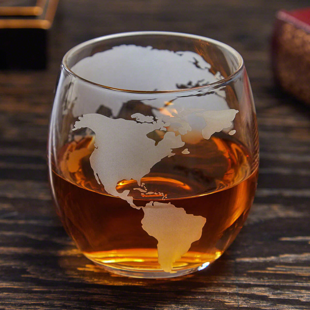 Elegant globekaraffel og whiskyglass-sett. Luksuriøs gave til hjemmet eller kontoret.
