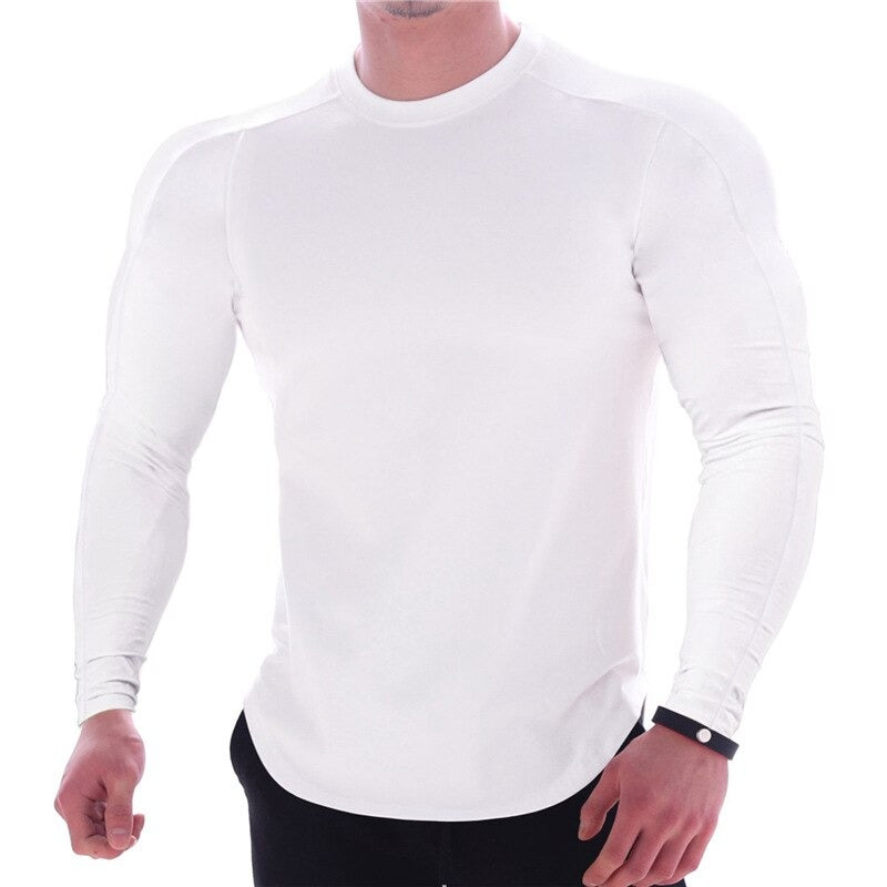 Allsidig herre langermet treningsgenser, slim fit, fukttransporterende for alle aktiviteter og fritid.