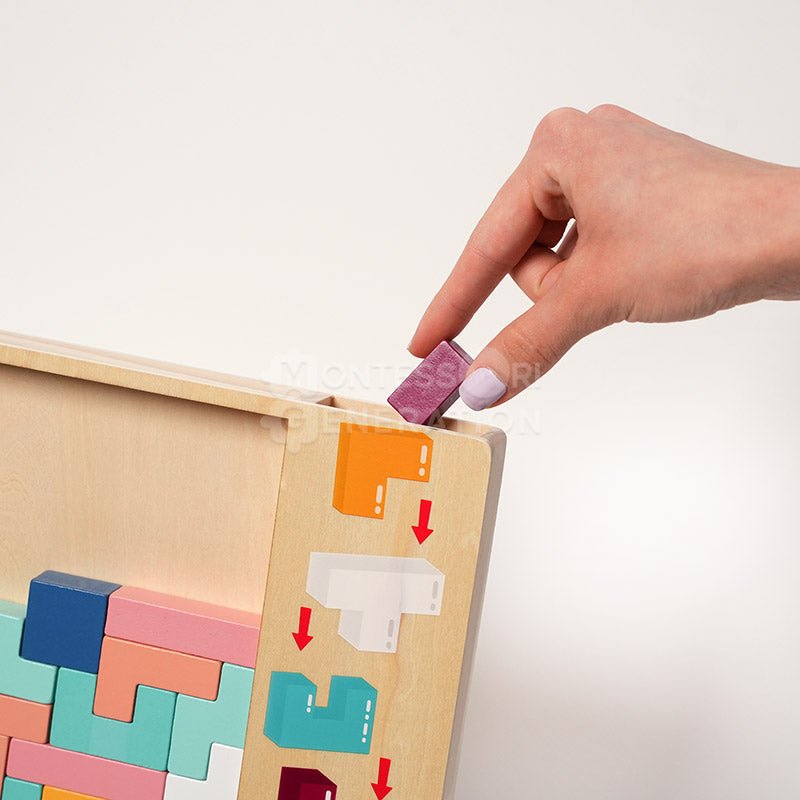 Pedagogisk treleke: Tetris puslespill for barn, utvikler logisk tenkning og finmotorikk hos småbarn.