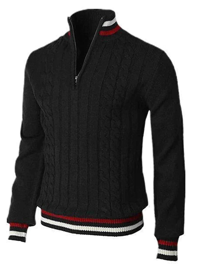 Nærbilde av stilfull herre half zip genser. Komfortabel menns klær med moderne italiensk design, perfekt for vinter.